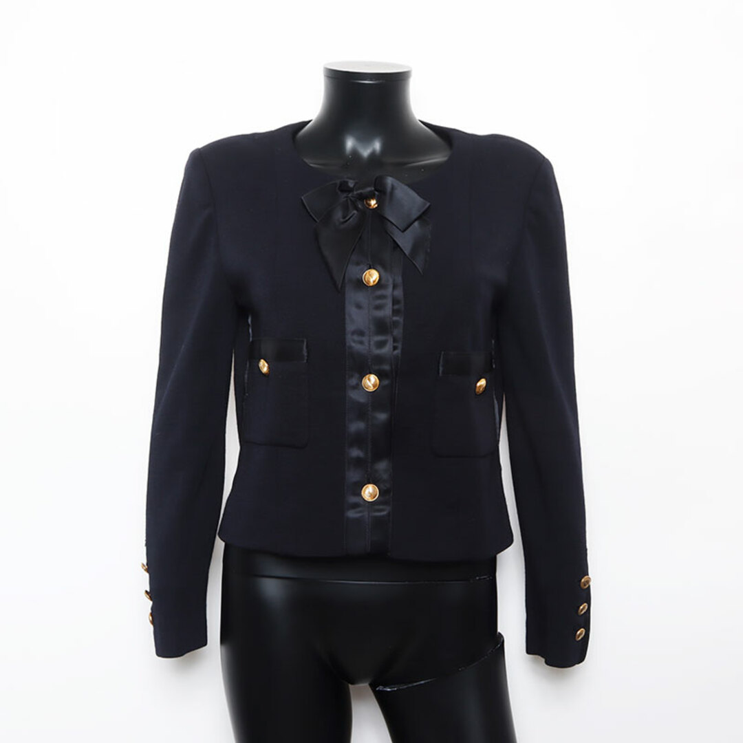 CHANEL - シャネル CHANEL Size36 ジャケット ワンピース スーツ CHANEL - シャネル CHANEL Size36 ジャケット ワンピース スーツ