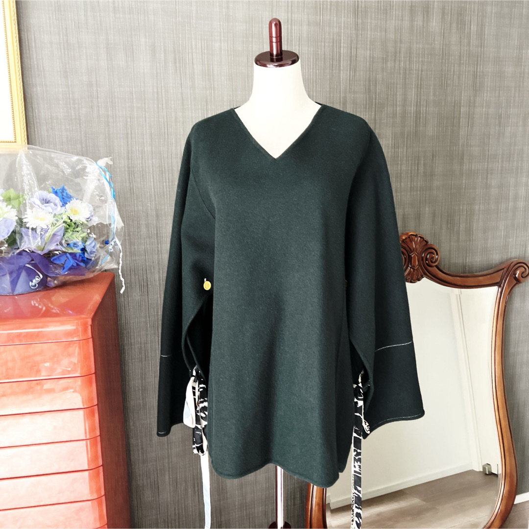 CELINE - 美品 CELINE セリーヌ カシミヤ グリーン ポンチョ CELINE - 美品 CELINE セリーヌ カシミヤ グリーン ポンチョ