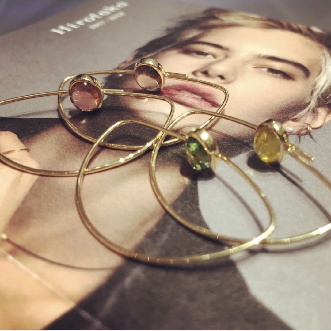 Hirotaka D-shape Hoop スモーキークォーツピアス アクセサリー Hirotaka D-shape Hoop スモーキークォーツピアス アクセサリー