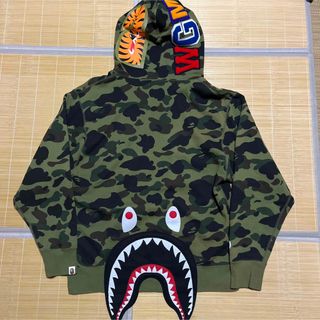 A BATHING APE(パーカー)のフリマアイテム一覧 A BATHING APE(パーカー)のフリマアイテム一覧