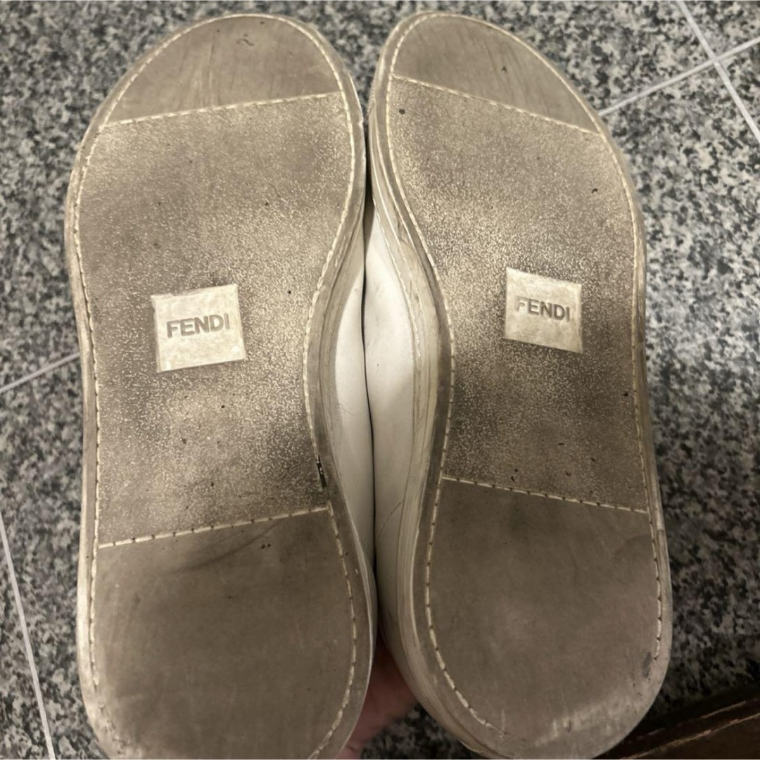 FENDI モンスター スニーカー FENDI モンスター スニーカー