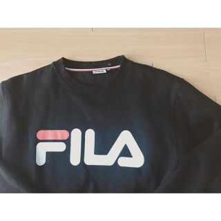 フィラ(FILA)のFILA トレーナー 黒(スウェット)