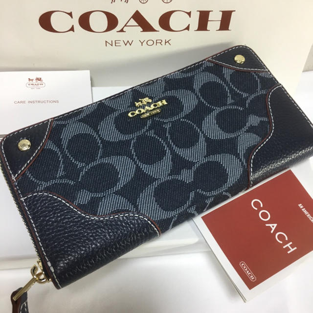 COACH(コーチ)のプレゼントにも❤️新品コーチ正規品ラウンドファスナー長財布ミッドナイトブルー レディースのファッション小物(財布)の商品写真