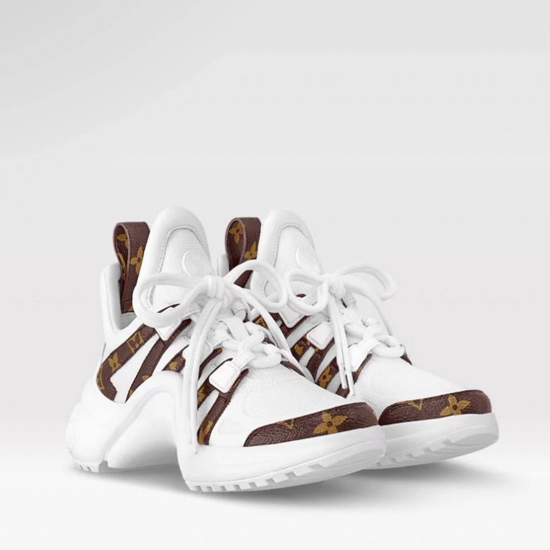 LOUIS VUITTON - LOUISVUITTON スニーカー