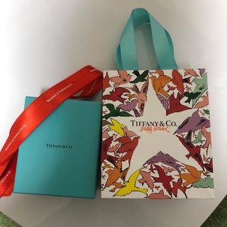 ティファニー空箱 巾着袋 ショップ袋 購入カード うらやまし お ティファニー空箱 巾着袋 ショップ袋 購入カード うらやまし お