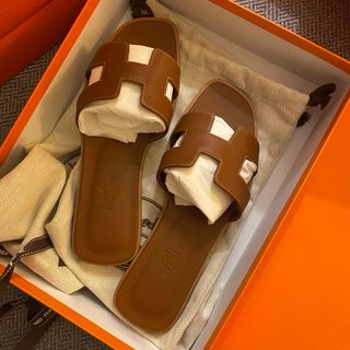 HERMES - 商談中 新品未使用HERMES エルメス オラン ゴールド 36 HERMES - 商談中 新品未使用HERMES エルメス オラン ゴールド 36