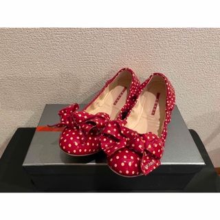 PRADA(バレエシューズ)のフリマアイテム一覧 PRADA(バレエシューズ)のフリマアイテム一覧