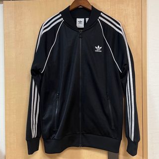 adidas(ジャージ ・ シルバー/銀色系)のフリマアイテム一覧 adidas(ジャージ ・ シルバー/銀色系)のフリマアイテム一覧
