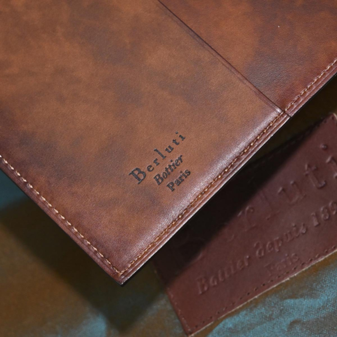 BERLUTI - 本物 新品同 ベルルッティ 幻の逸品 オルガ期 超大判 BERLUTI - 本物 新品同 ベルルッティ 幻の逸品 オルガ期 超大判