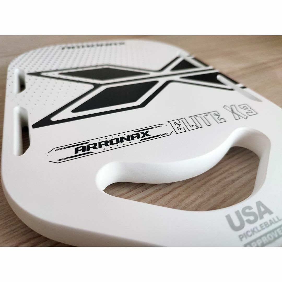 ピックルボール パドル ARRONAX エッジレス 白い 黒い ピックルボール パドル ARRONAX エッジレス 白い 黒い