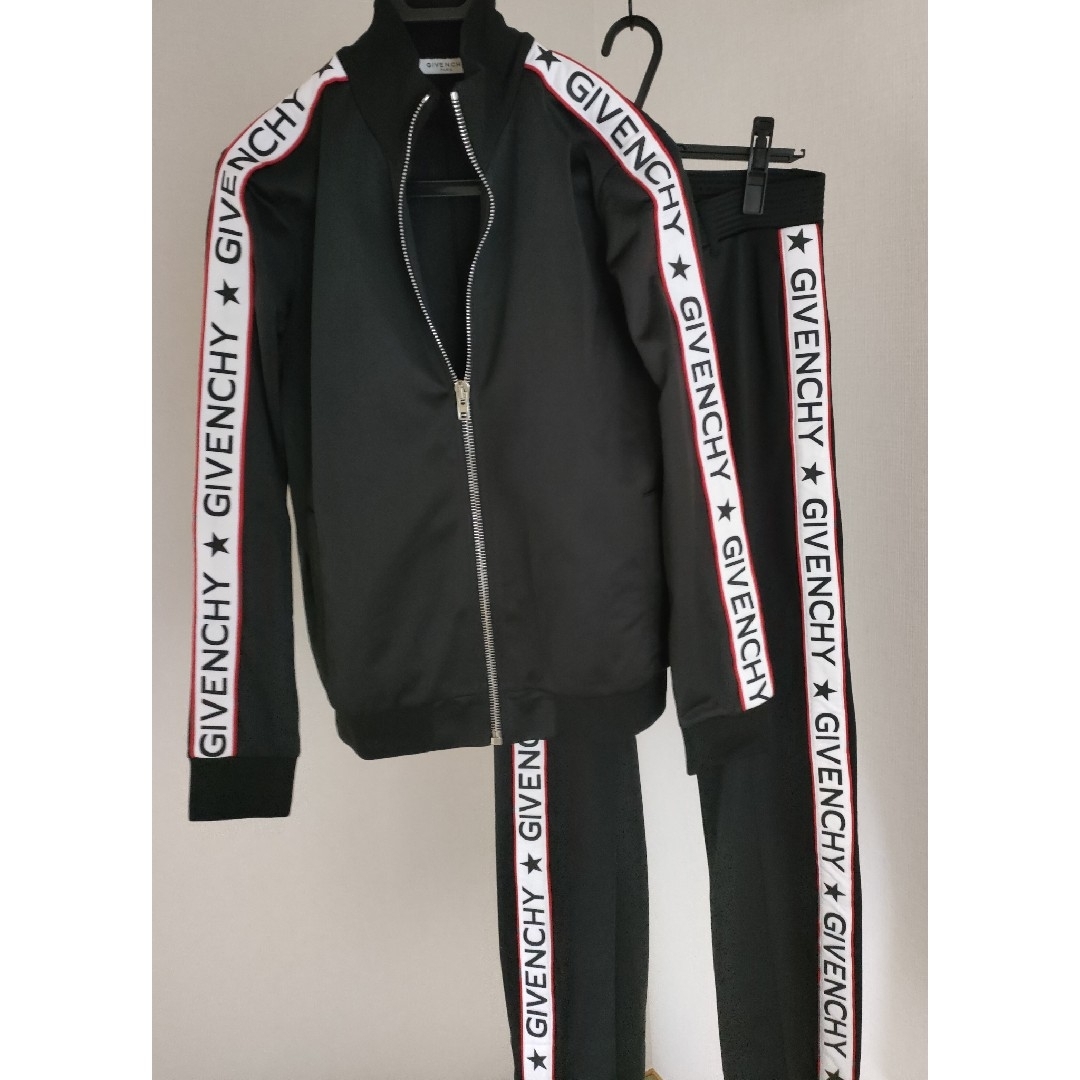 GIVENCHY - 極美品 GIVENCHY ジバンシー ジャージ セットアップ GIVENCHY - 極美品 GIVENCHY ジバンシー ジャージ セットアップ