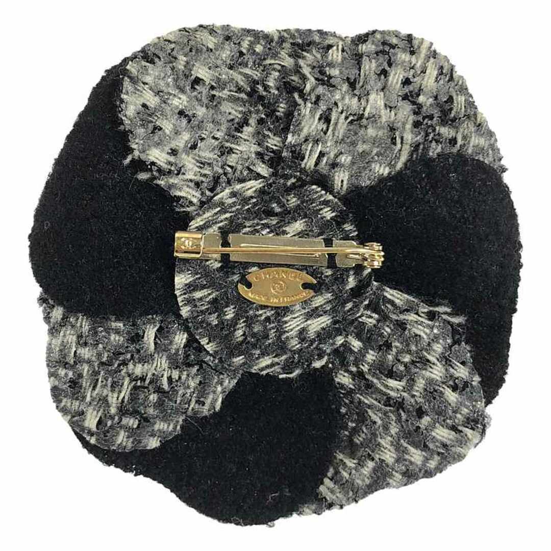 CHANEL - CHANEL / シャネル | ツイード カメリア ブローチ CHANEL - CHANEL / シャネル | ツイード カメリア ブローチ