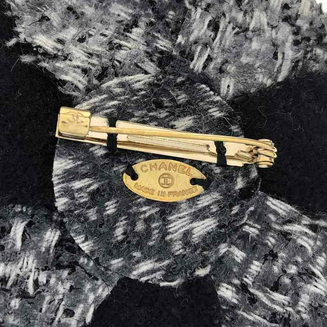 CHANEL - CHANEL / シャネル | ツイード カメリア ブローチ CHANEL - CHANEL / シャネル | ツイード カメリア ブローチ