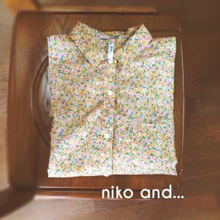 ニコアンド(niko and...)のお花柄シャツ niko and...(シャツ/ブラウス(長袖/七分))