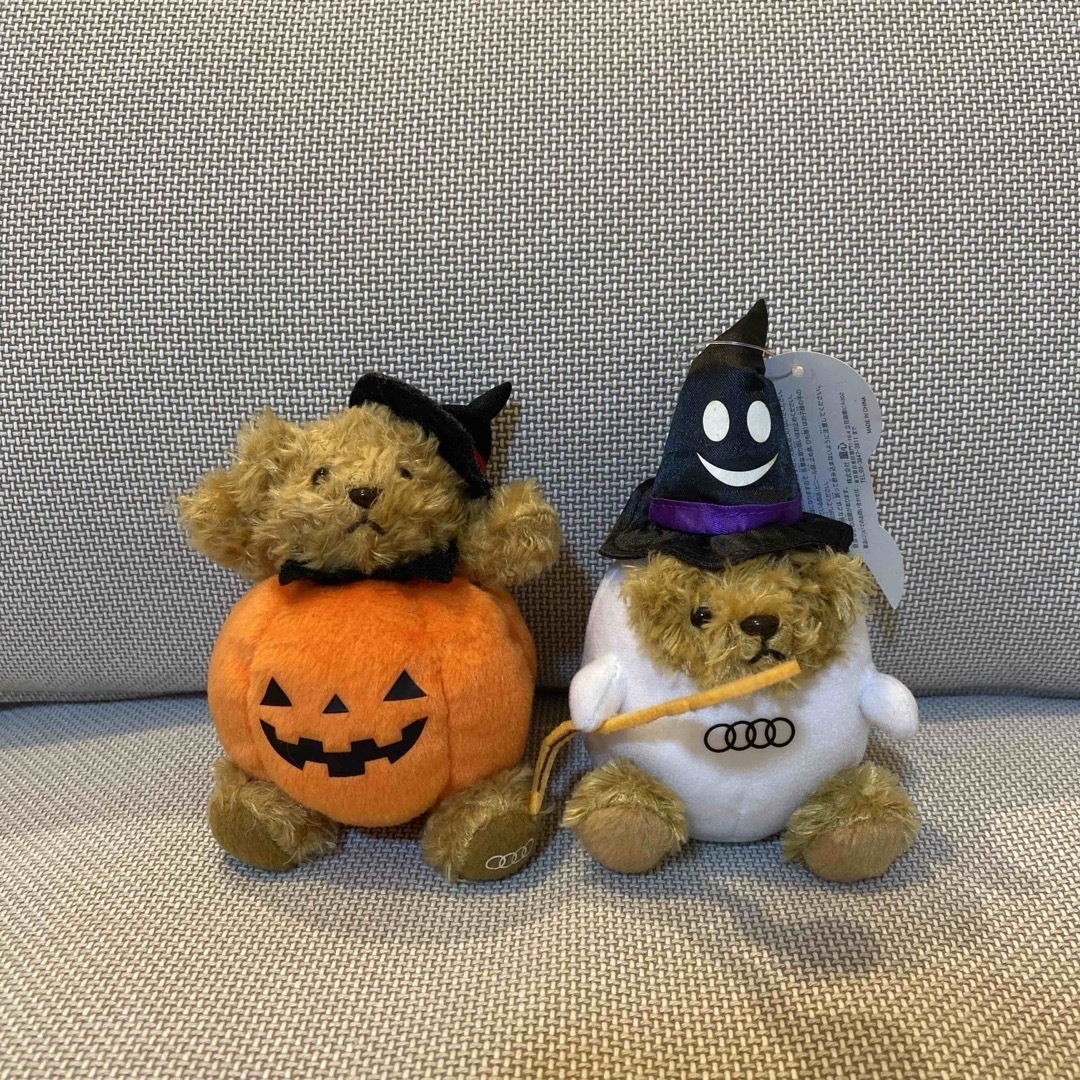 AUDI(アウディ)のaudi マイスターベアセット　値下げ終了 エンタメ/ホビーのおもちゃ/ぬいぐるみ(ぬいぐるみ)の商品写真