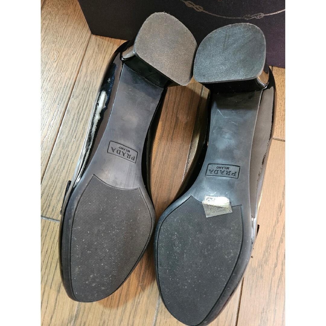 PRADA - PRADAプラダ エナメル ローファー パンプス 37.5黒の PRADA - PRADAプラダ エナメル ローファー パンプス 37.5黒の