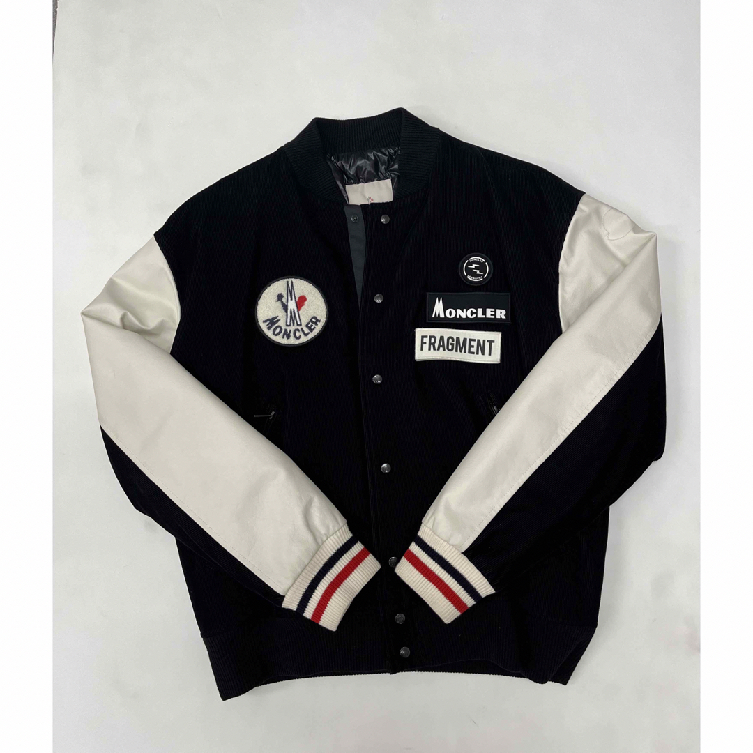MONCLER - 美品 モンクレール フラグメント スタジャン ダウン MONCLER - 美品 モンクレール フラグメント スタジャン ダウン