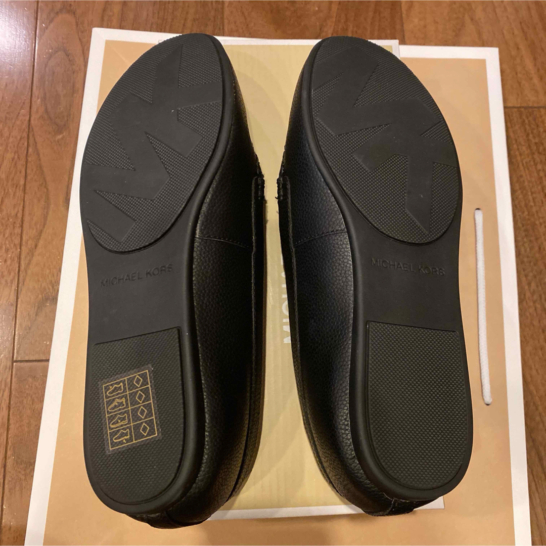 MICHAEL KORS - 新品未使用⭐︎Michael kors ローファー 黒24cm MICHAEL KORS - 新品未使用⭐︎Michael kors ローファー 黒24cm