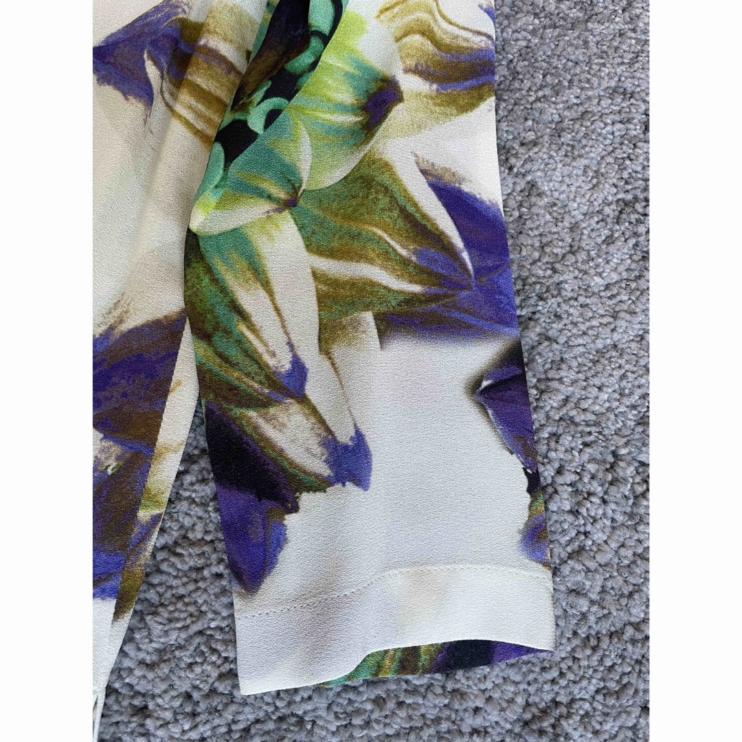 ETRO エトロ ☆ 正規品 新品未使用 ブラウス 長袖 プリント M ETRO エトロ ☆ 正規品 新品未使用 ブラウス 長袖 プリント M