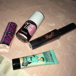 ベネフィット(Benefit)の【木曜日削除】benefit コスメ4点セット 新品未使用(コフレ/メイクアップセット)