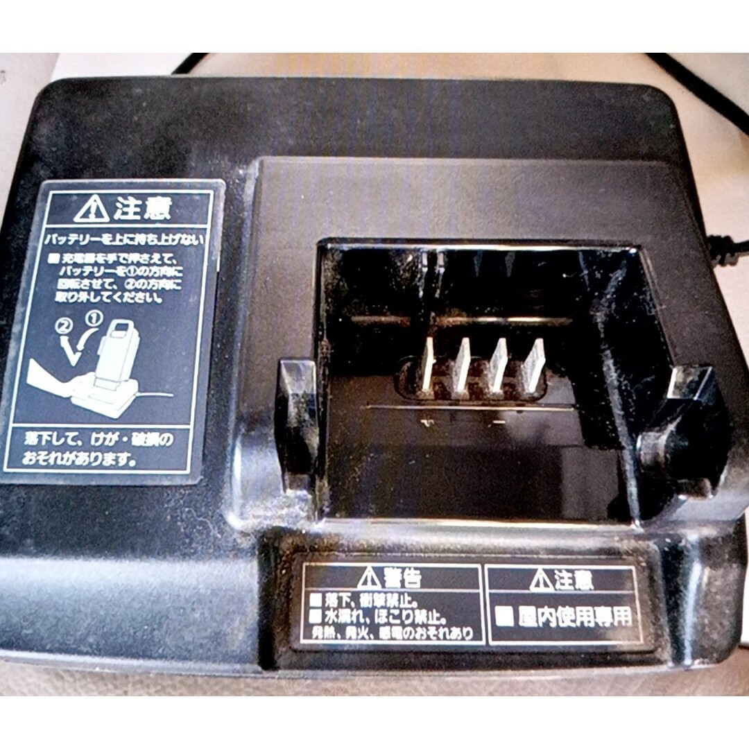 激安!使用浅い!新型Panasonic電動アシスト用!NKJ069Z充電器 激安!使用浅い!新型Panasonic電動アシスト用!NKJ069Z充電器