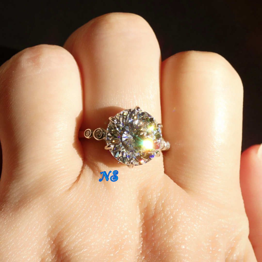 モアサナイト 指輪 5ct ロシアンカット ポルトガル 百花 モアサナイト 指輪 5ct ロシアンカット ポルトガル 百花