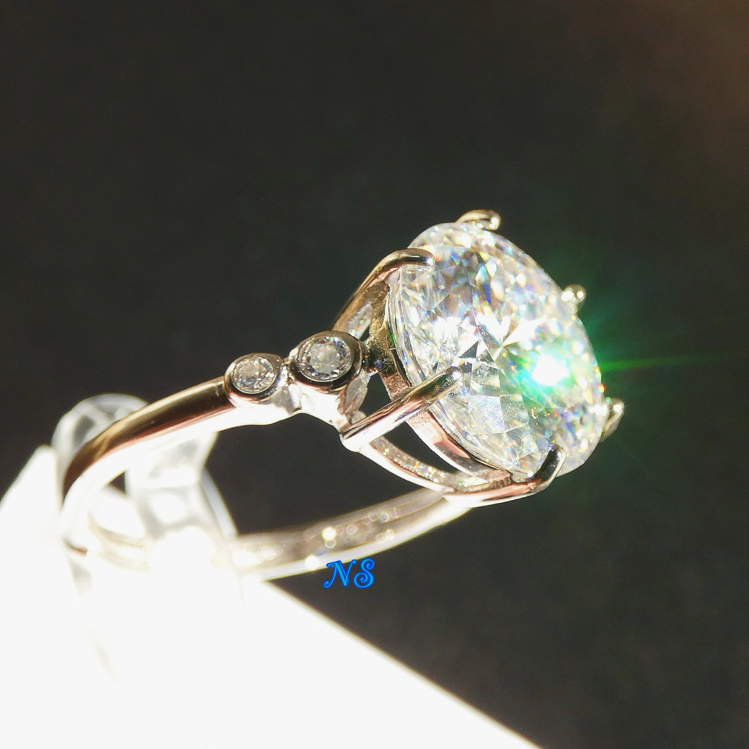モアサナイト 指輪 5ct ロシアンカット ポルトガル 百花 モアサナイト 指輪 5ct ロシアンカット ポルトガル 百花