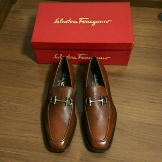 サルヴァトーレフェラガモ(Salvatore Ferragamo)の★華さま専用★サルヴァトーレフェラガモ 靴★未使用品

(ドレス/ビジネス)