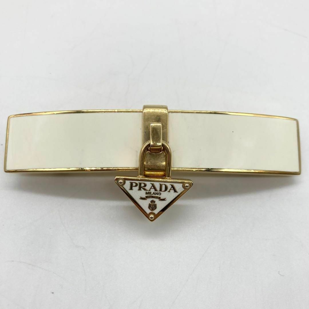 PRADA - 【箱付き☆極美品】PRADA バレッタ ヘアクリップ 三角 PRADA - 【箱付き☆極美品】PRADA バレッタ ヘアクリップ 三角