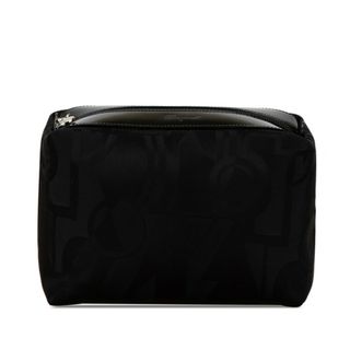 Salvatore Ferragamo(レザー ・ ポーチ)のフリマアイテム一覧 Salvatore Ferragamo(レザー ・ ポーチ)のフリマアイテム一覧