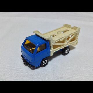 【トミカ】ISUZU エルフ キャリアカー【廃番ビンテージミニカー】 トミカ】ISUZU エルフ キャリアカー【廃番ビンテージミニカー】