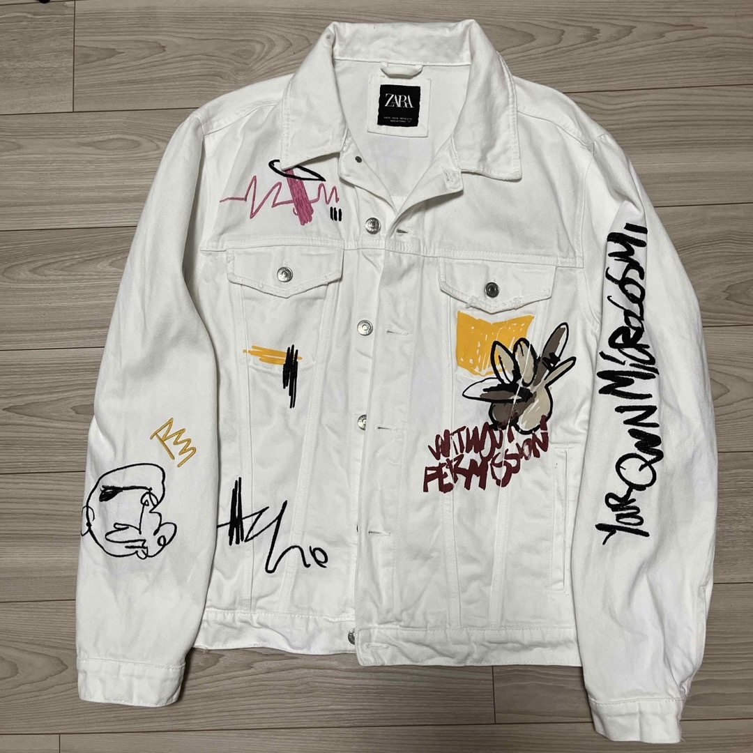 ZARA - ZARA デニムジャケット XLサイズ 白地にデザインの通販 ZARA - ZARA デニムジャケット XLサイズ 白地にデザインの通販