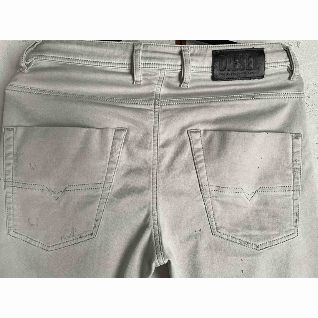 美品 DIESEL JOGGジョグジーンズ KROOLEY ライトグレー W30 美品 DIESEL JOGGジョグジーンズ KROOLEY ライトグレー W30
