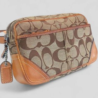 COACH(ボディバッグ/ウエストポーチ ・ ベージュ系)のフリマ COACH(ボディバッグ/ウエストポーチ ・ ベージュ系)のフリマ