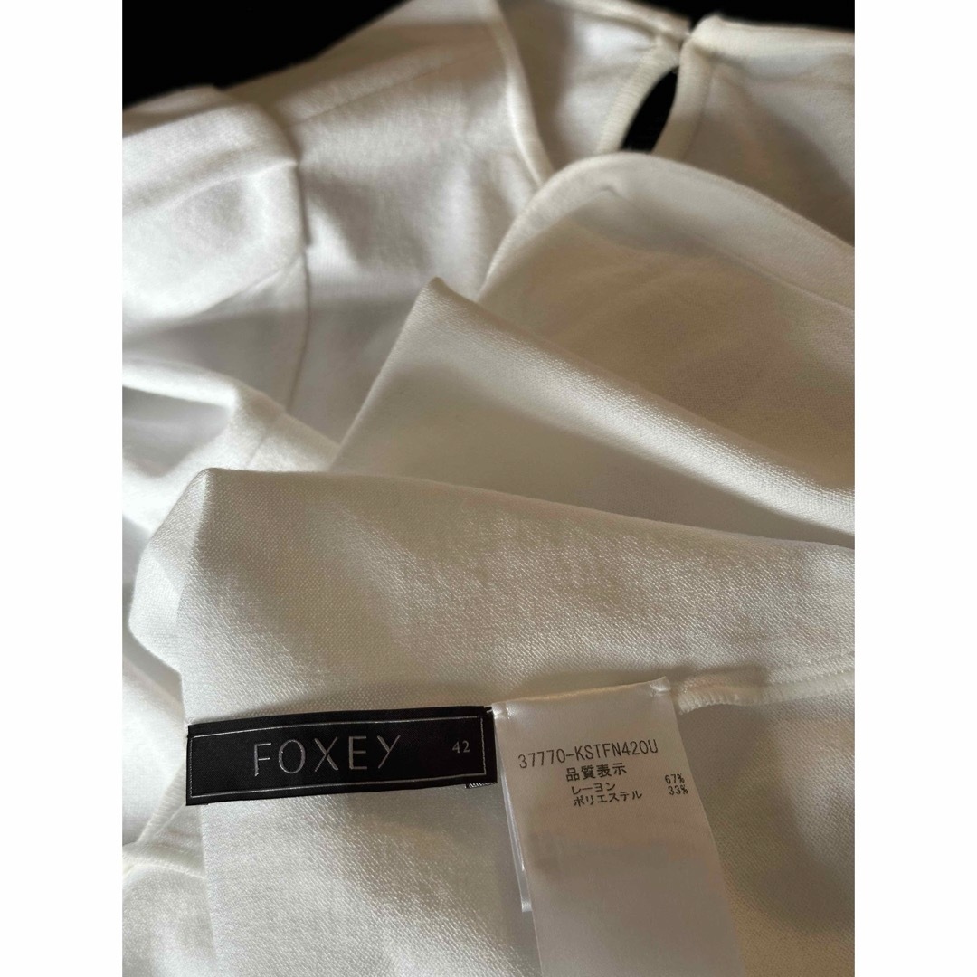 FOXEY カットソー 42 純白 新同 FOXEY カットソー 42 純白 新同