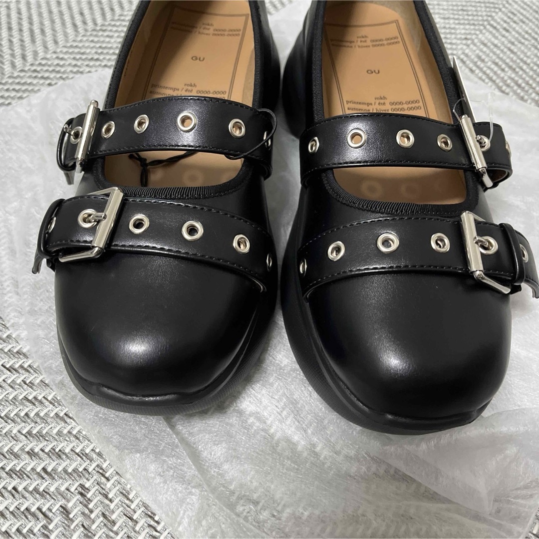 GU - GU rokh コラボシューズ XLサイズの通販 by L's shop GU - GU rokh コラボシューズ XLサイズの通販 by L's shop
