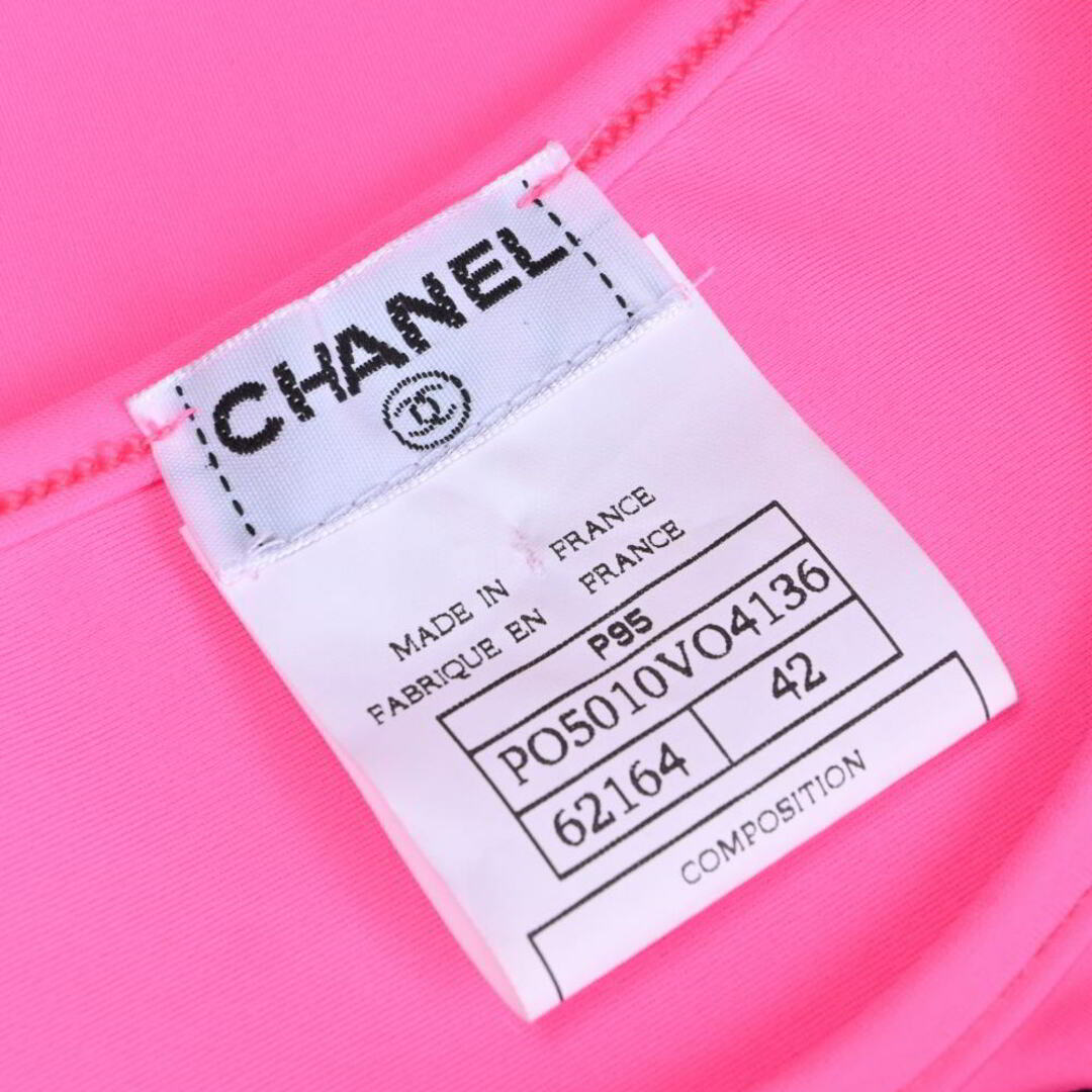 CHANEL - CHANEL 95P PO5010 ココマーク クロップド チビTシャツ CHANEL - CHANEL 95P PO5010 ココマーク クロップド チビTシャツ