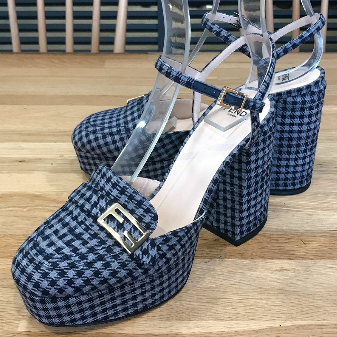 超美品 フェンディ アンクルストラップ サンダル ギンガム 超美品 フェンディ アンクルストラップ サンダル ギンガム