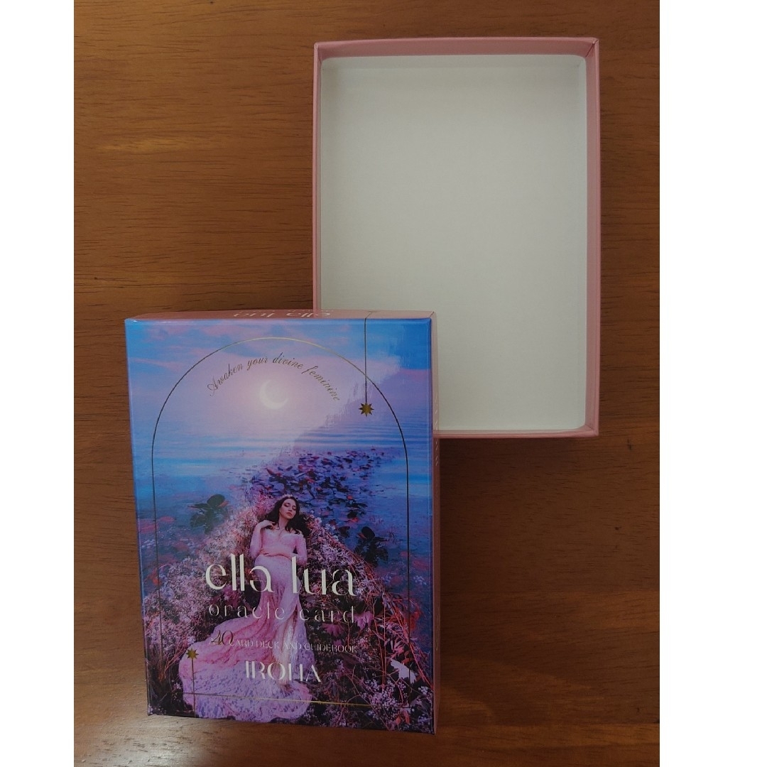 IROHA ella lua oracle card オラクルカードの通販 by EN's Shop IROHA ella lua oracle card オラクルカードの通販 by EN's Shop
