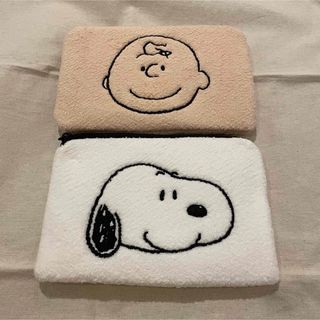 ピーナッツ(PEANUTS)の韓国 DAISO スヌーピー チャーリーブラウン ポーチ(キャラクターグッズ)