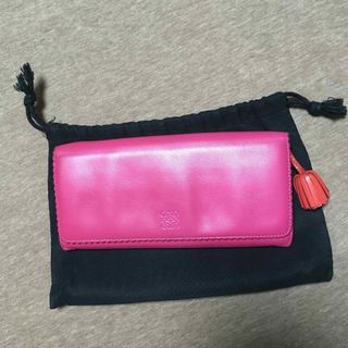 LOEWE(財布 ・ パープル/紫色系)のフリマアイテム一覧 LOEWE(財布 ・ パープル/紫色系)のフリマアイテム一覧