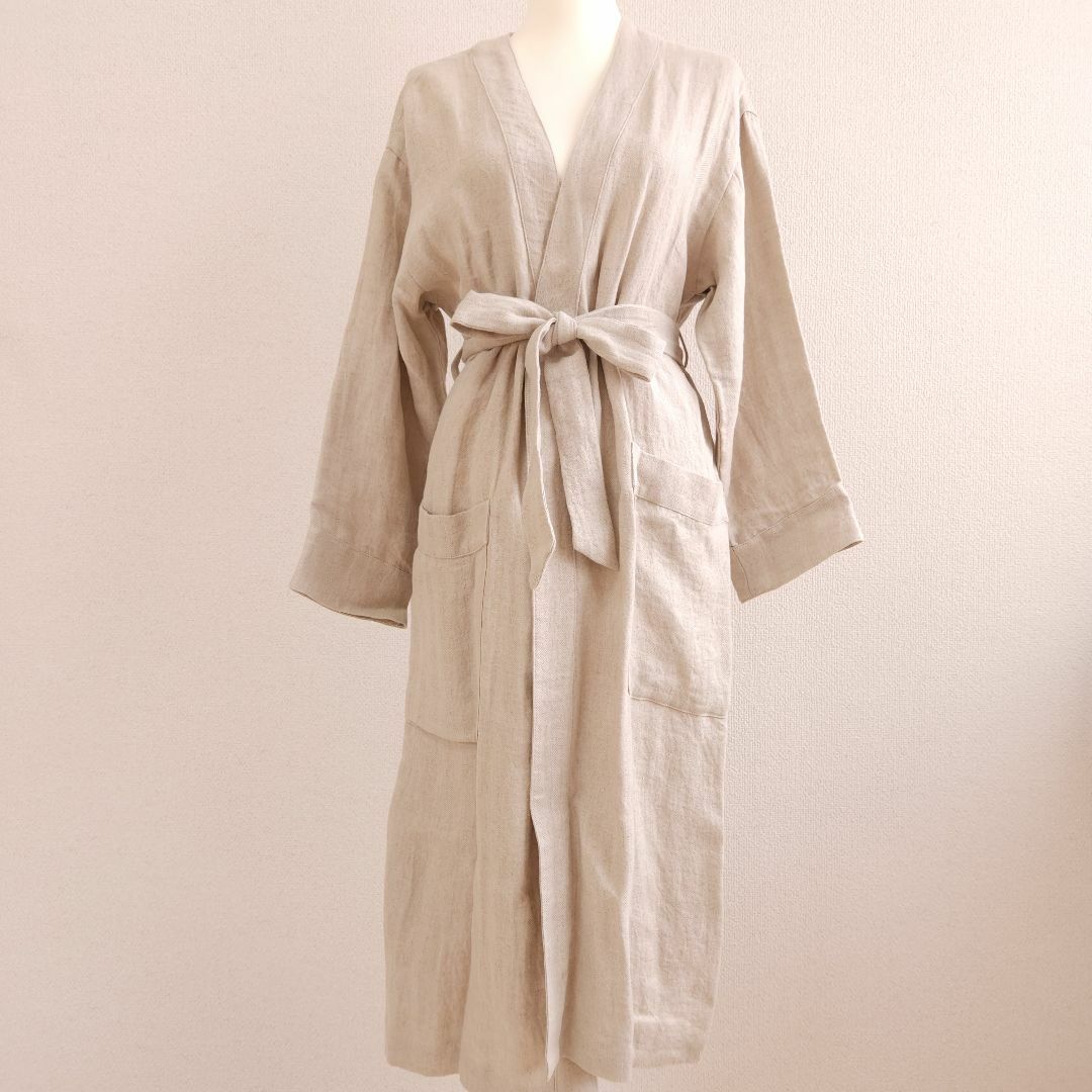 TODAYFUL(トゥデイフル)のTODAYFUL　ガウンコート　リネン100%　ベルト付　ベージュ　38 レディースのジャケット/アウター(ガウンコート)の商品写真