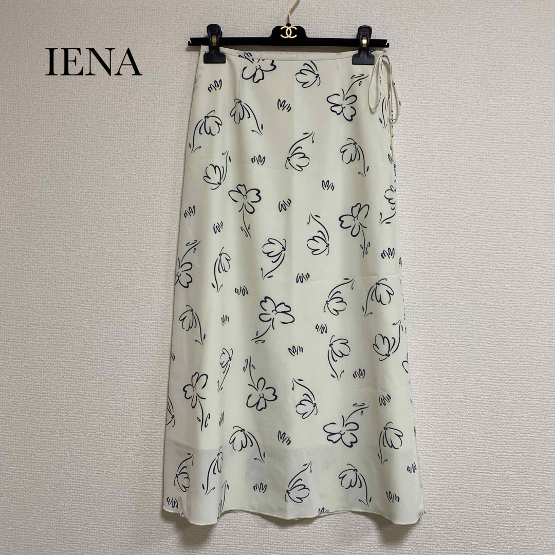 IENA - イエナ IENA 美品 スカート 総柄 花柄 ロング丈 IENA - イエナ IENA 美品 スカート 総柄 花柄 ロング丈