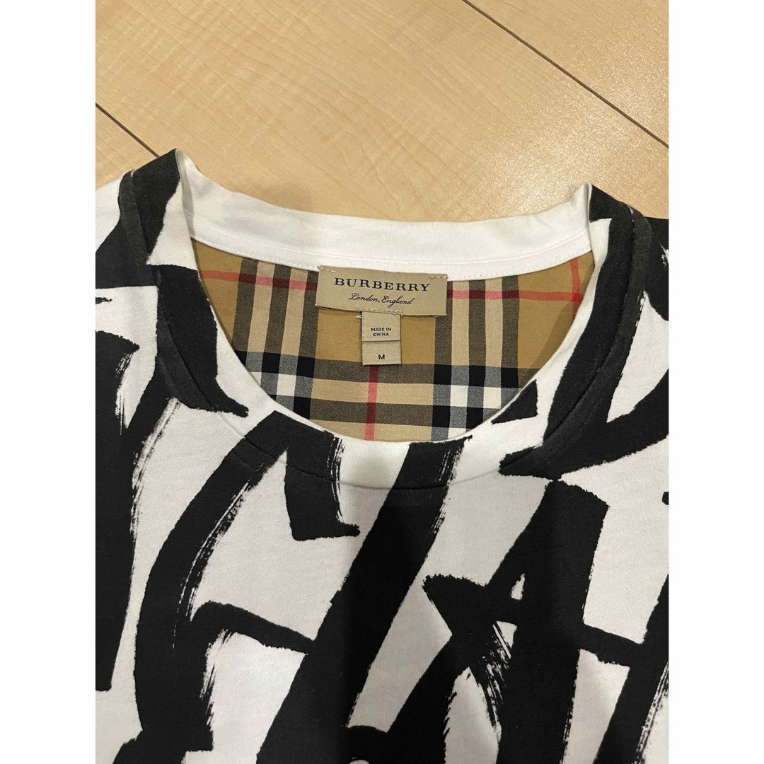 正規 Burberry シャツ 日本未発売 正規 Burberry シャツ 日本未発売