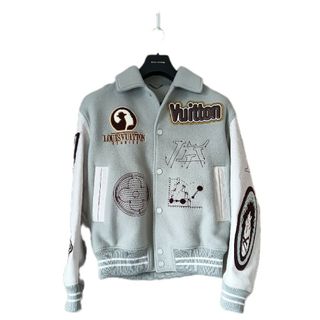 LOUIS VUITTON - 美品 LOUIS VUITTON ルイヴィトン ジャケット LOUIS VUITTON - 美品 LOUIS VUITTON ルイヴィトン ジャケット