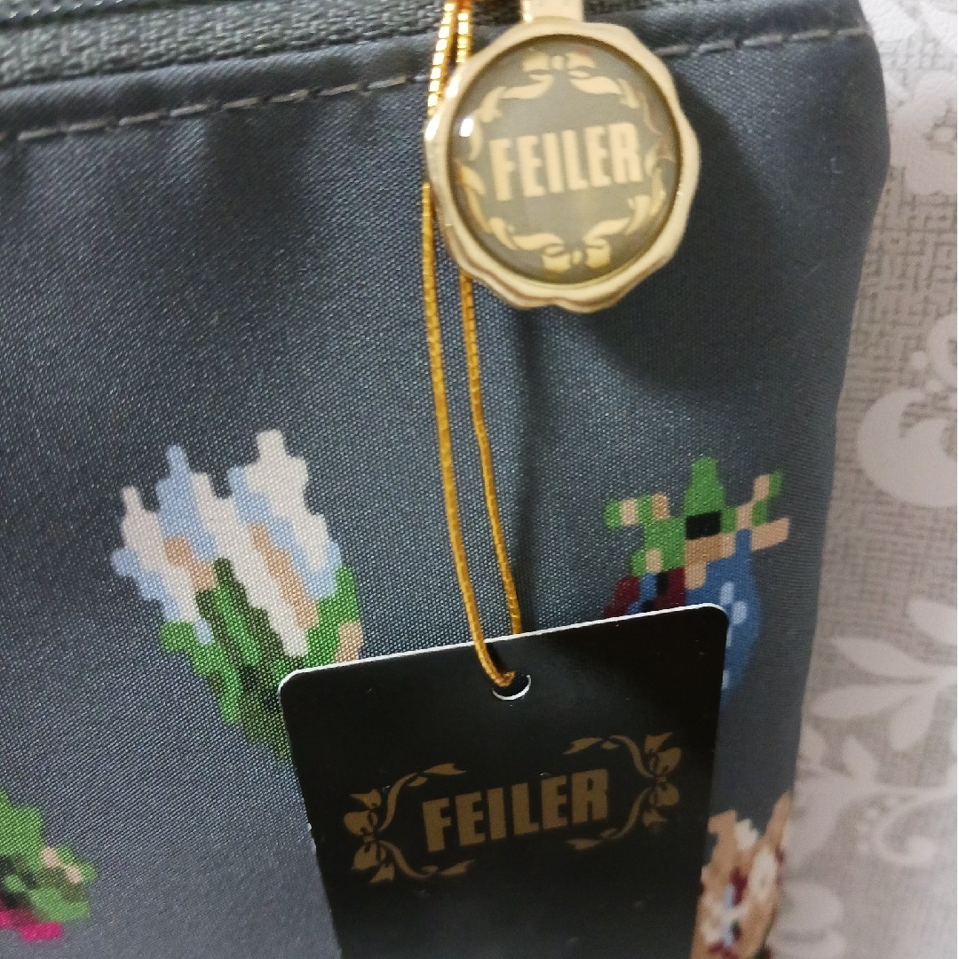 FEILER - フェイラー タグ付き新品未使用品のポーチ👝の通販 by FEILER - フェイラー タグ付き新品未使用品のポーチ👝の通販 by