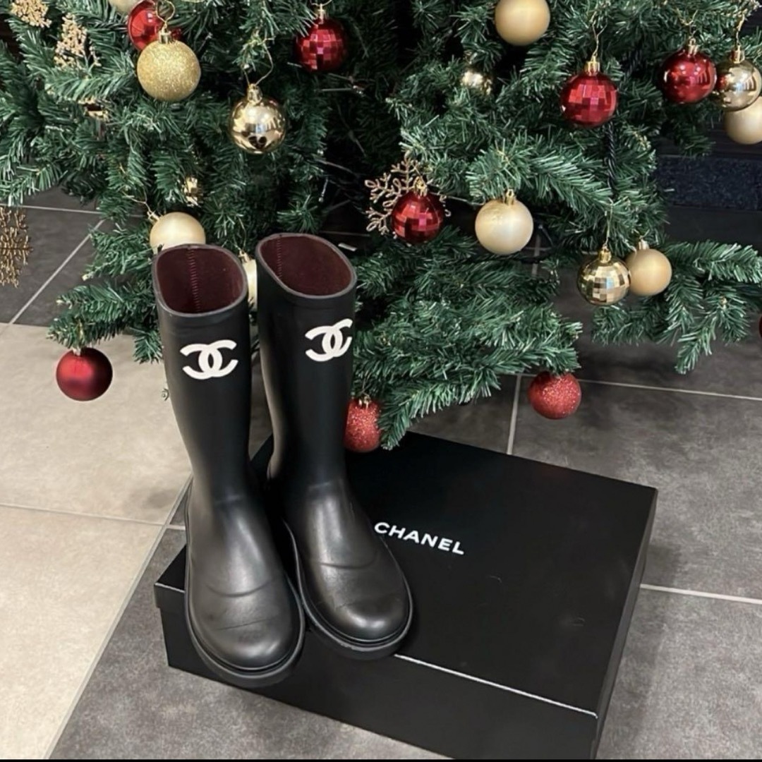 CHANEL - CHANEL レインブーツ ブラック 38の通販 by koko CHANEL - CHANEL レインブーツ ブラック 38の通販 by koko