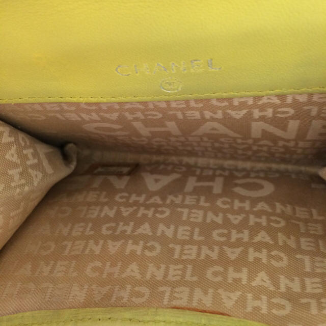 CHANEL(シャネル)のアイコン  折財布 レディースのファッション小物(財布)の商品写真