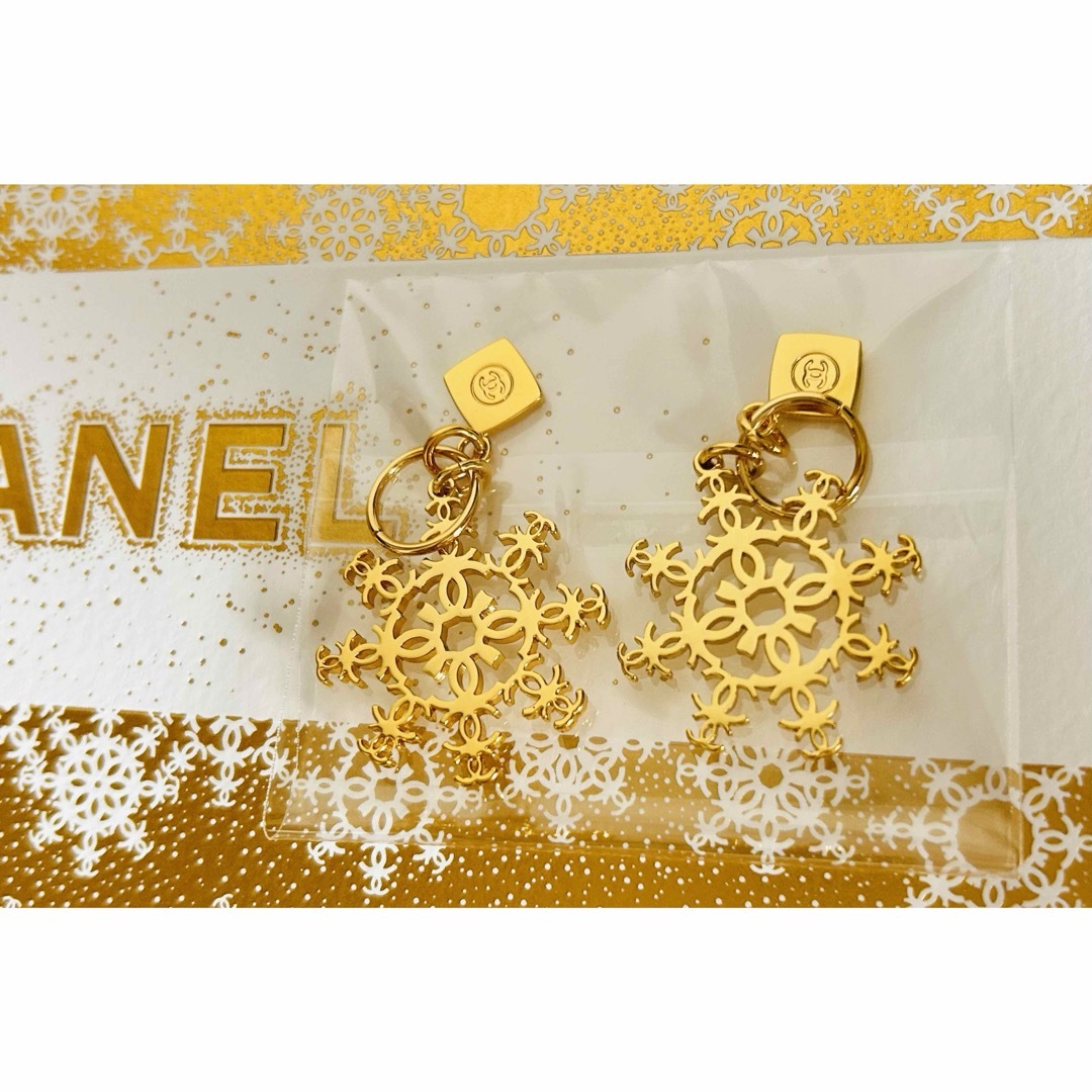 CHANEL - シャネル 2024年 ホリデー クリスマス チャーム CHANEL - シャネル 2024年 ホリデー クリスマス チャーム