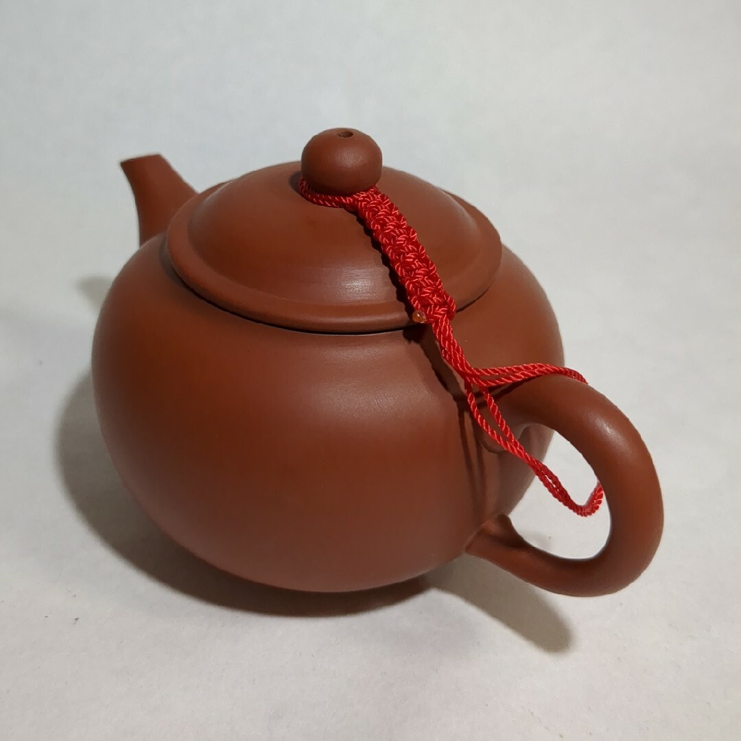 中国茶 朱泥 急須 壺縄付き 在銘 美品 の通販 by SHOP sac|ラクマ 中国茶 朱泥 急須 壺縄付き 在銘 美品 の通販 by SHOP sac|ラクマ